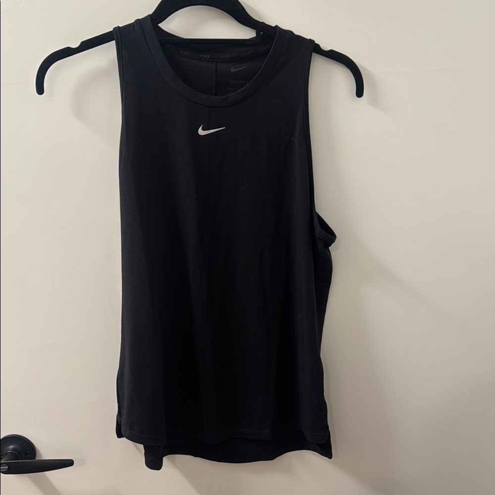 Nike Women's Black Tank Top